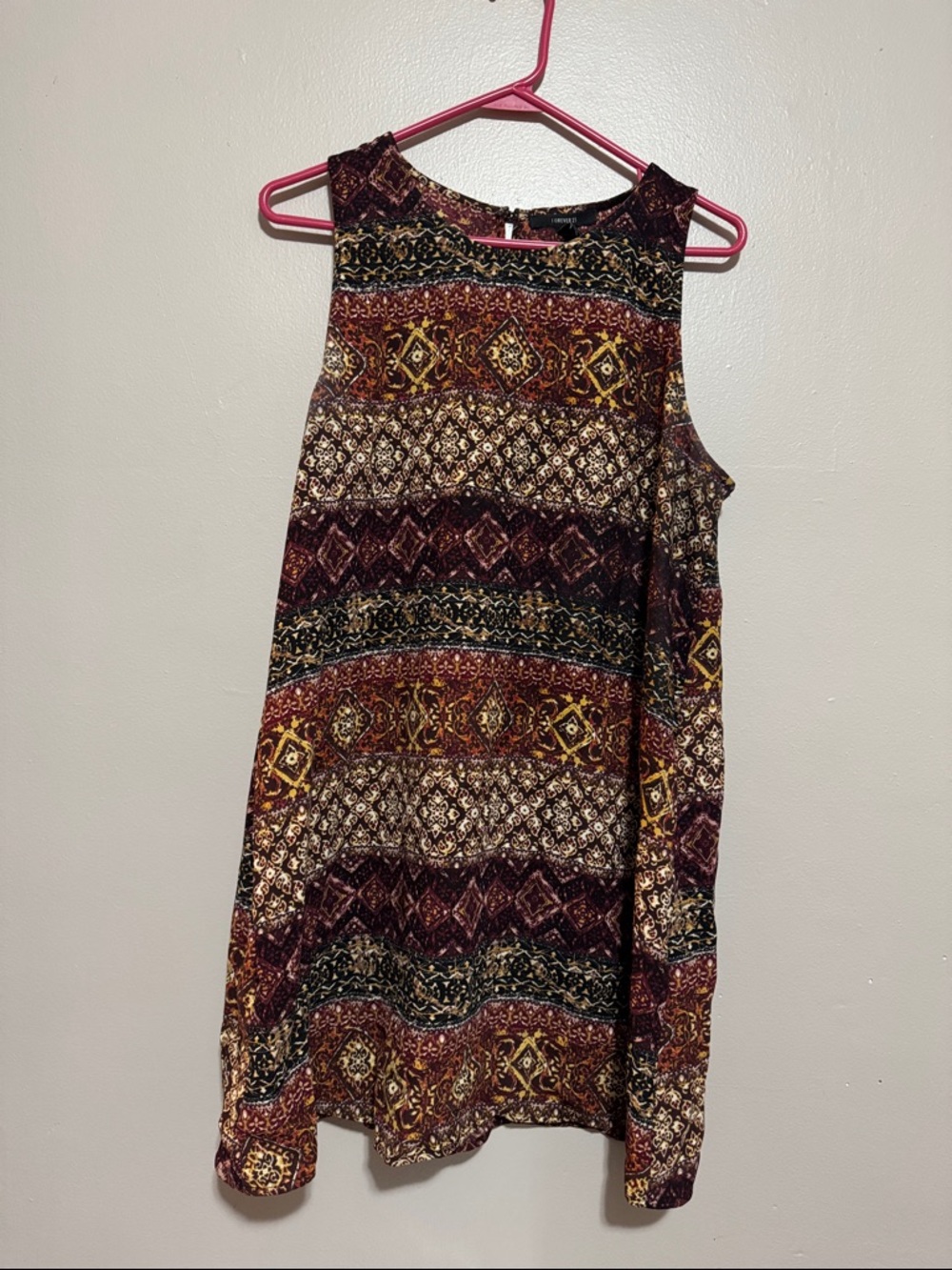 Forever 21 Sleeveless Boho Print Shift Dress - Burgundy Multi
